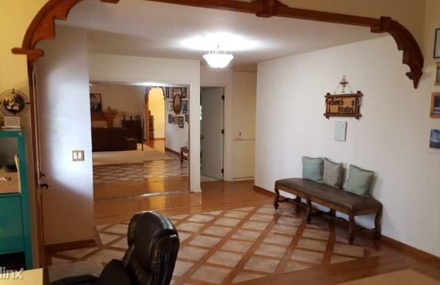 5460 Los Robles Drive Gallery 3