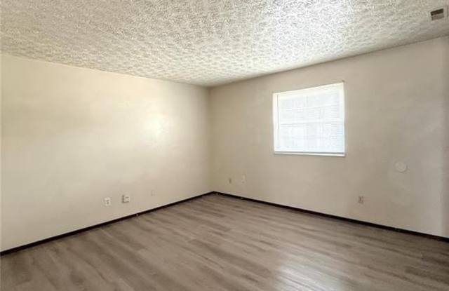 304 ESTATE Drive Gallery 2