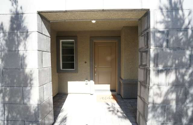 Showings Available Now Gallery 4