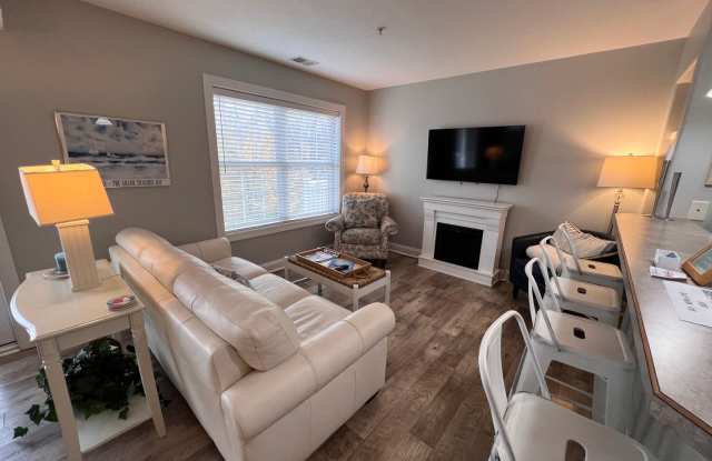 Stylish Downtown Traverse City Condo – Fully Furnished Winter Rental! photos photos