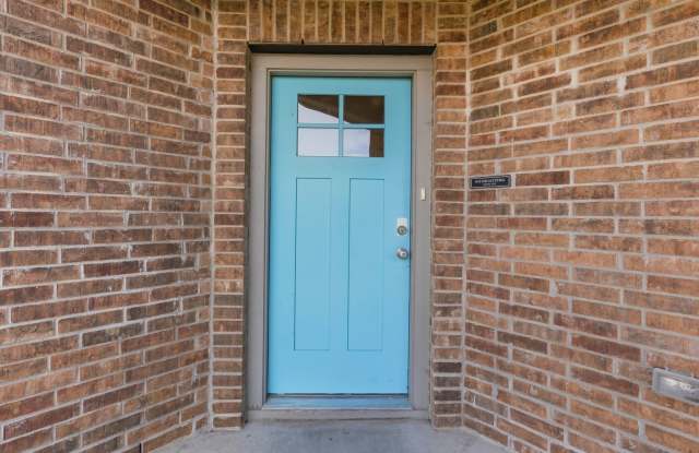 7121 Ranchito Dr, Austin, TX 78744 Gallery 4