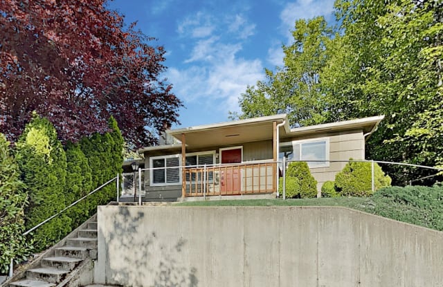 629 57th St Sw - 629 57th Street Southwest, Everett, WA 98203