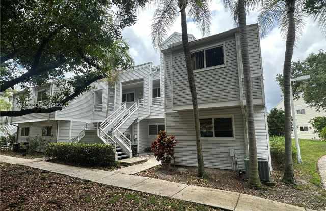 3461 NW 44th St photos photos