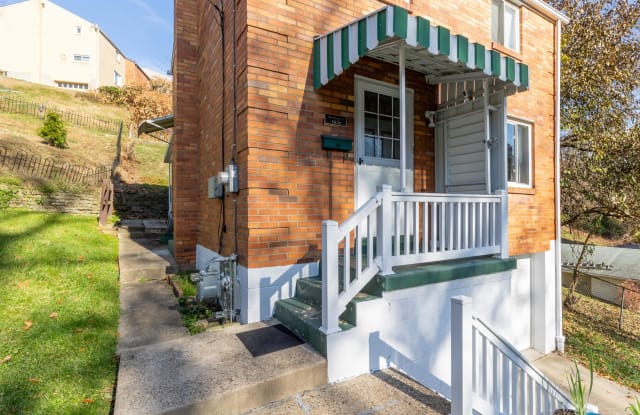 1918 Curranhill Avenue Gallery 3