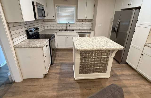 4511 Spencer Drive photos photos