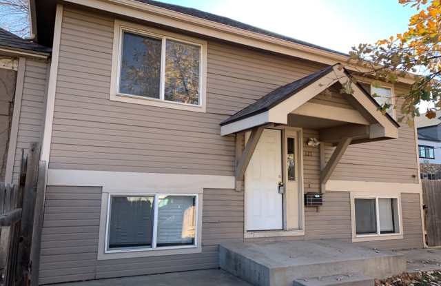 STUDENTS WELCOME! 4 Bed 2 Bath House 1 Block East of CSU - 121 Edwards Street, Fort Collins, CO 80524