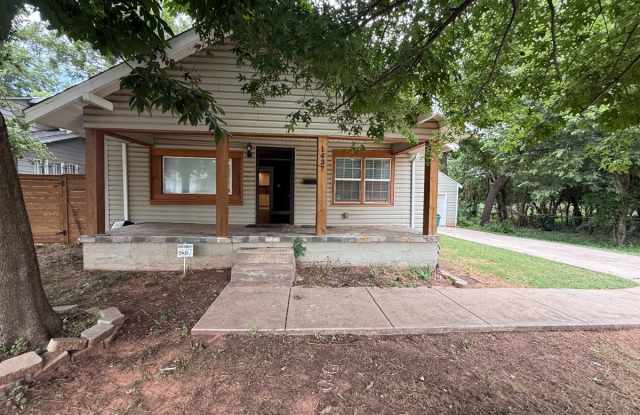 1437 Northeast 33rd Street photos photos