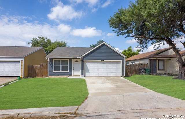 4107 SUNRISE GLADE DR photos photos