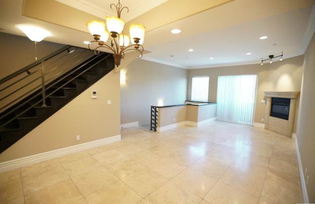 18245 Burbank Boulevard - 18245 W Burbank Blvd, Los Angeles, CA 91356