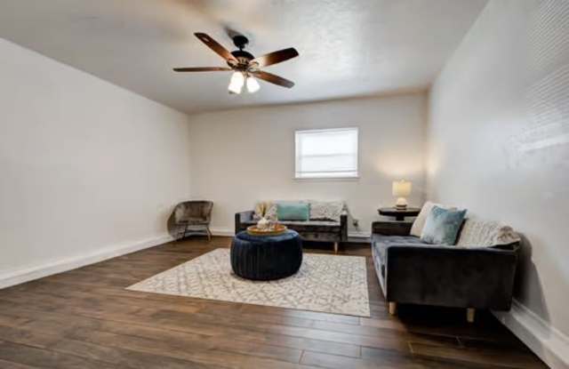 2124 Marshall Drive Gallery 2