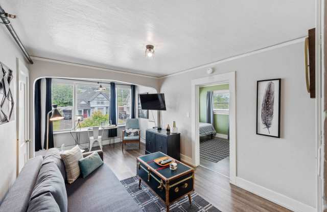 Coos Bay Apartments at Heritage House #1: Pet-Friendly Comfort Gallery 3