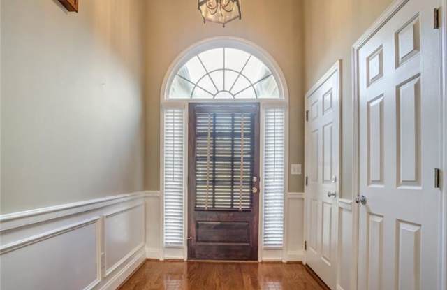 1990 Barrett Knoll Circle NW Gallery 3