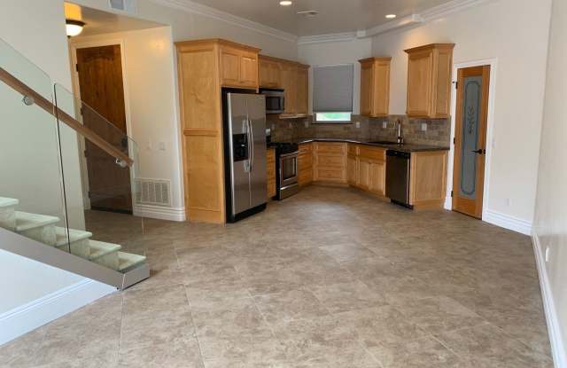 1206 Oak Avenue - 1206 Oak Avenue, Carlsbad, CA 92008