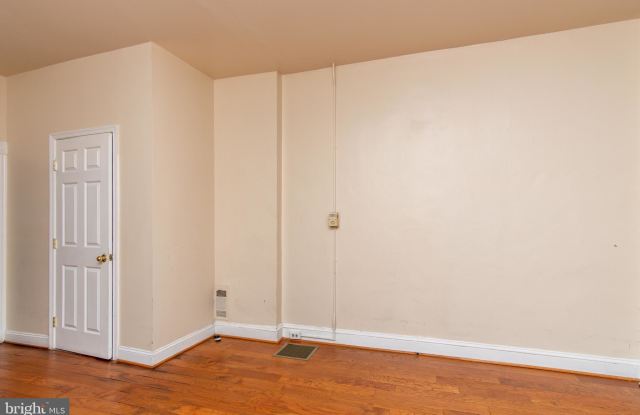 2317 ASHLAND AVENUE Gallery 4