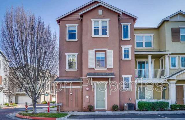 471 Parvin Drive photos photos