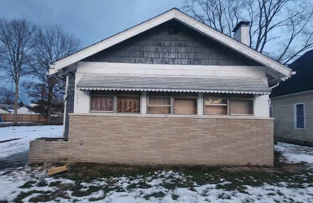 125 Kentucky Ave - 125 Kentucky Avenue, Danville, IL 61832