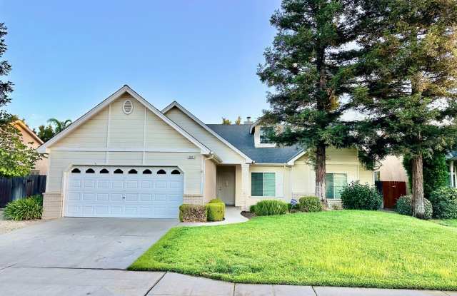 North Clovis 3/2 Near Buchanan Education Center photos photos