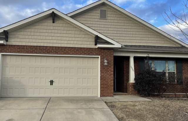 1511 Joy St Se - 1511 Joy Street Southeast, Cullman, AL 35055