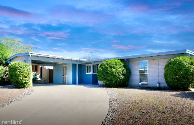 9552 E 32nd Street - 9552 East 32nd Street, Tucson, AZ 85748