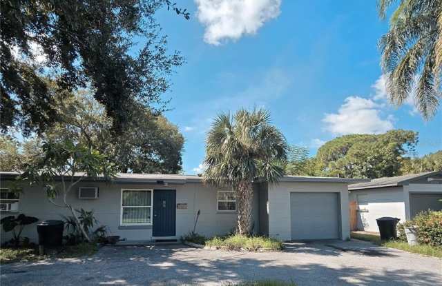 1300 77TH AVENUE N photos photos