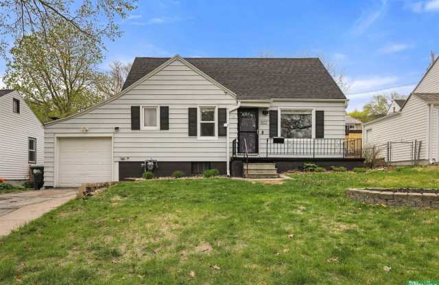 1322 S 51 Street - 1322 South 51st Street, Omaha, NE 68106 1322 S 51 Street - 1322 South 51st Street, Omaha, NE 68106