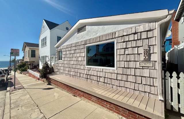 Fully Renovated 2bd/1ba! Just a block from the beach photos photos