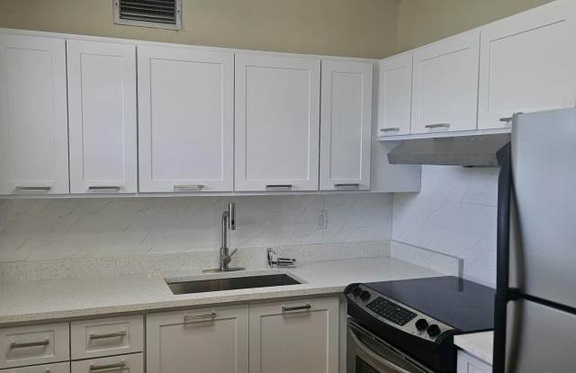 184 Waltham H Gallery 2
