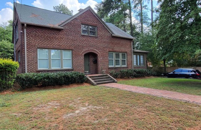 145 S May Street - 145 South May Street, Southern Pines, NC 28387