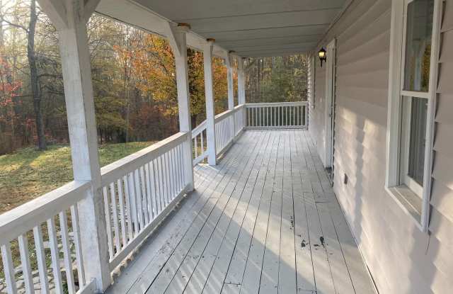Country Charm Meets Modern Living in Fairburn, GA Gallery 3