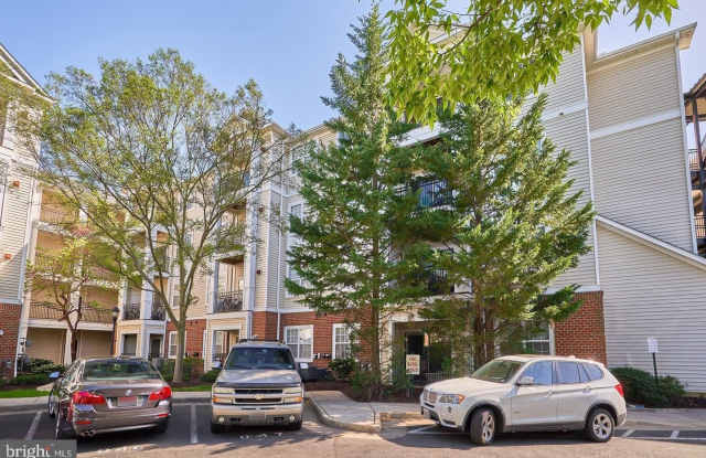 12925 CENTRE PARK Circle Gallery 4