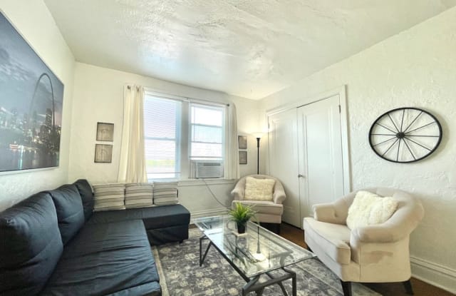 6653 Berthold Ave - 6653 Berthold Avenue, St. Louis, MO 63139