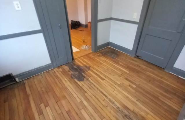 9019 Denison Avenue - 2 Gallery 3