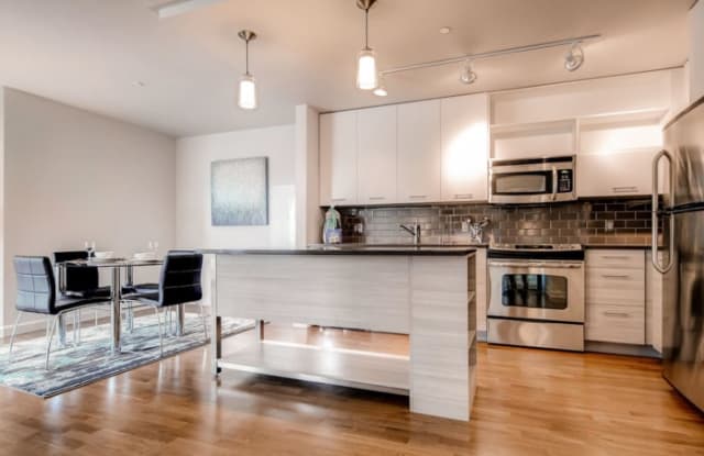7 Beach St - 7 Beach Street, Boston, MA 02111