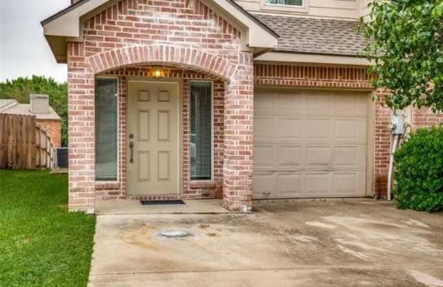 2372 Homewood Lane Gallery 2
