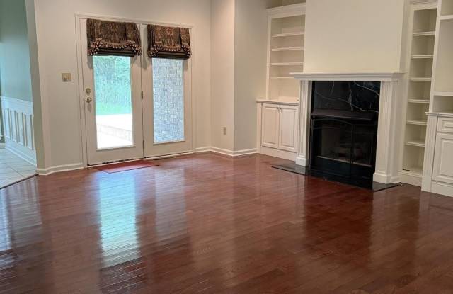 3652 Fair Ridge Drive Gallery 3