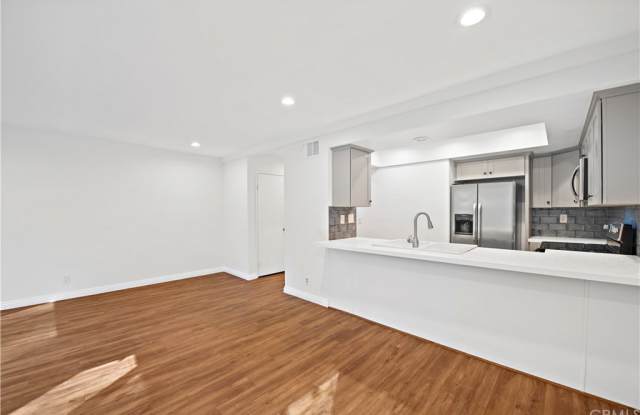 22261 Vista Verde Drive Gallery 3