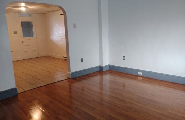116 W Blaine St photos photos