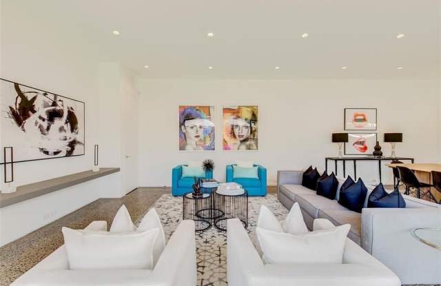 4439 Kelton Drive Gallery 3