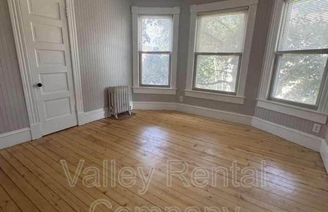 1825 Northampton Street - 5 Gallery 2