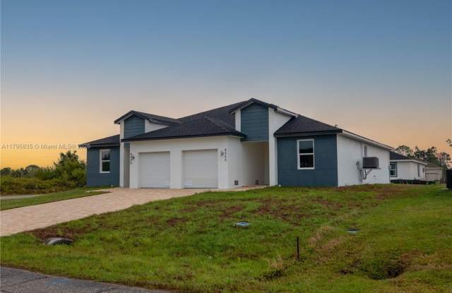 8450 Dinnano St photos photos