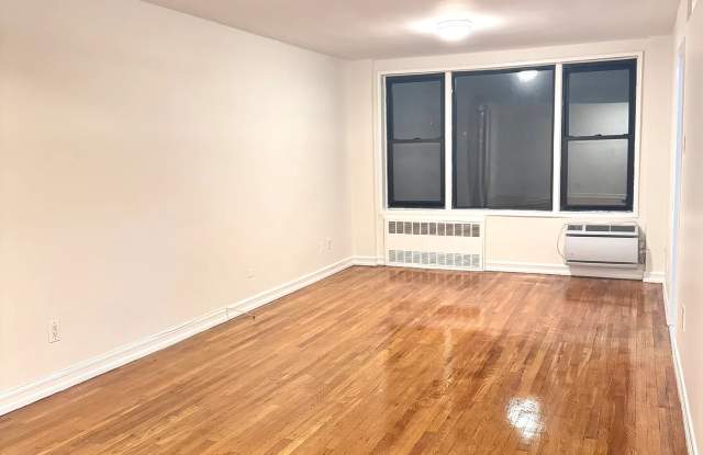 415 Beverley Rd Apt 4U - 415 Beverley Road, Brooklyn, NY 11218