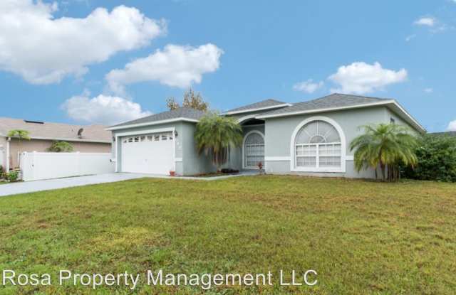 542 HUMMINGBIRD CT - 542 Hummingbird Court, Poinciana, FL 34759