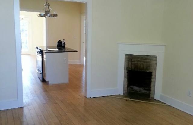 93 Adair Ave SE Gallery 2