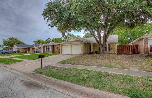 406 Valley Spring Drive Gallery 2