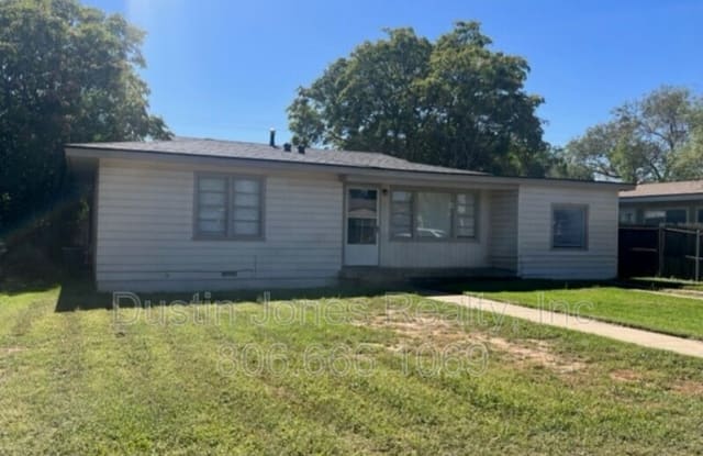 2513 41st St photos photos