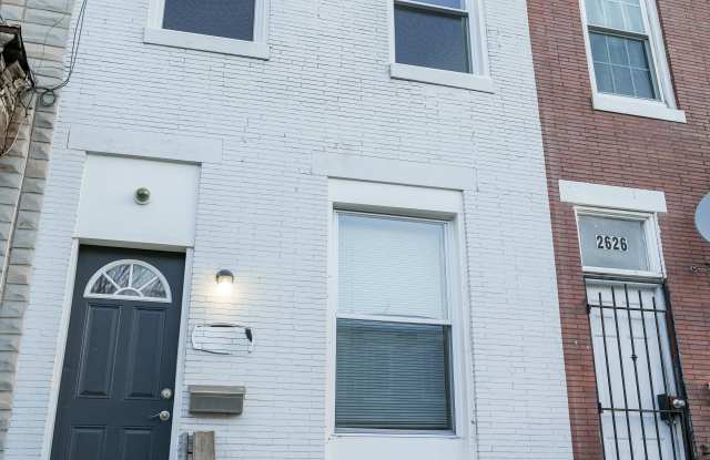 2624 E Madison St photos photos