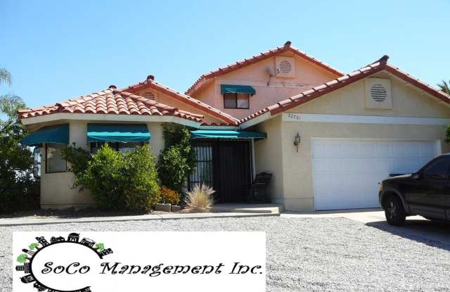 2 Bedroom / 2 Bathroom Home inside Canyon Lake photos photos