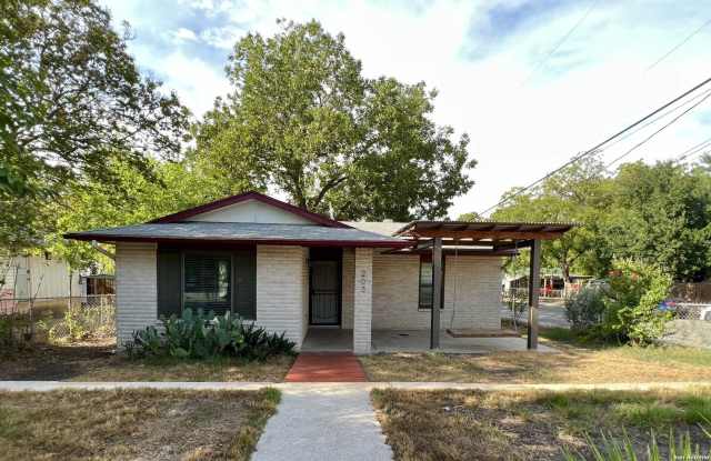 203 Dora photos photos