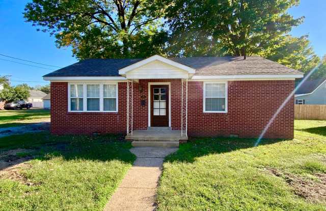 Beautifully Remodeled Brick Home photos photos Beautifully Remodeled Brick Home photos photos