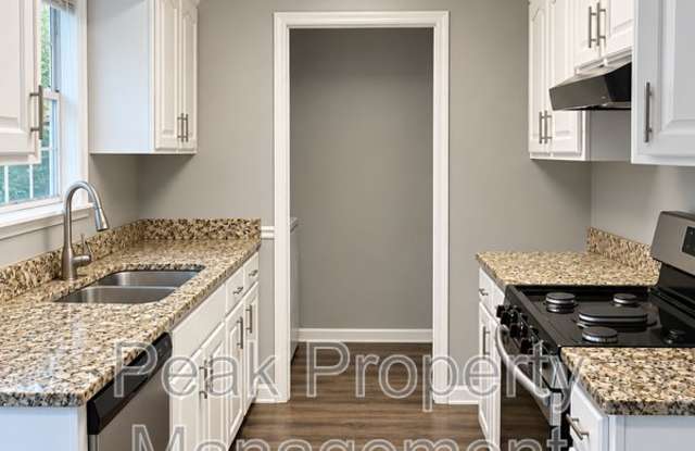 102 Dawn Drive Gallery 2